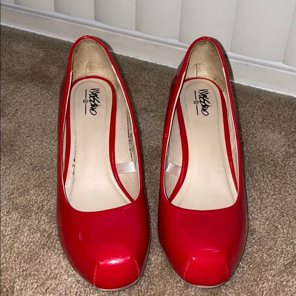 Patent leather heels